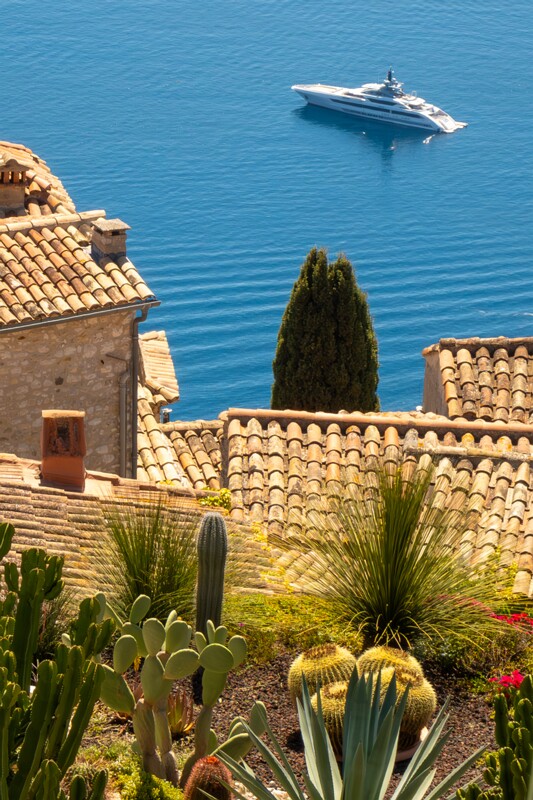 Point de Vue du Jardin Exotique  2025-05-15 3-4