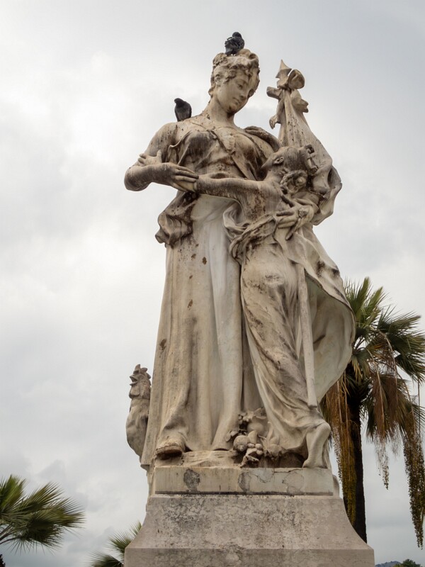Statue du rattachement de Menton à la France  2025-05-16 1-1