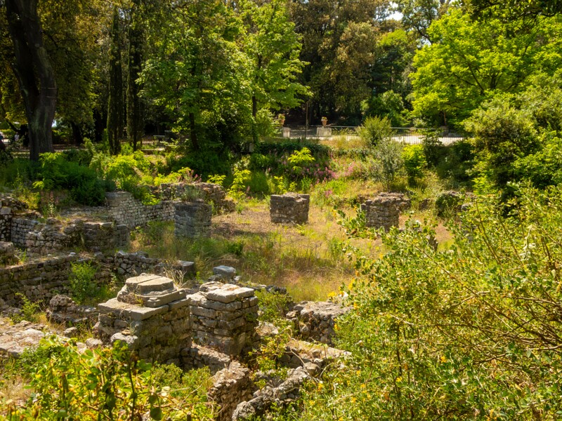 Fouilles archéologiques  2025-05-14 1-5