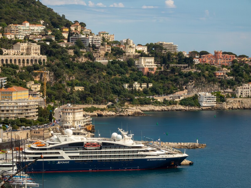 Point de vue sur le port  2025-05-11 1-14